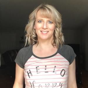 Meet your Posher, Laura